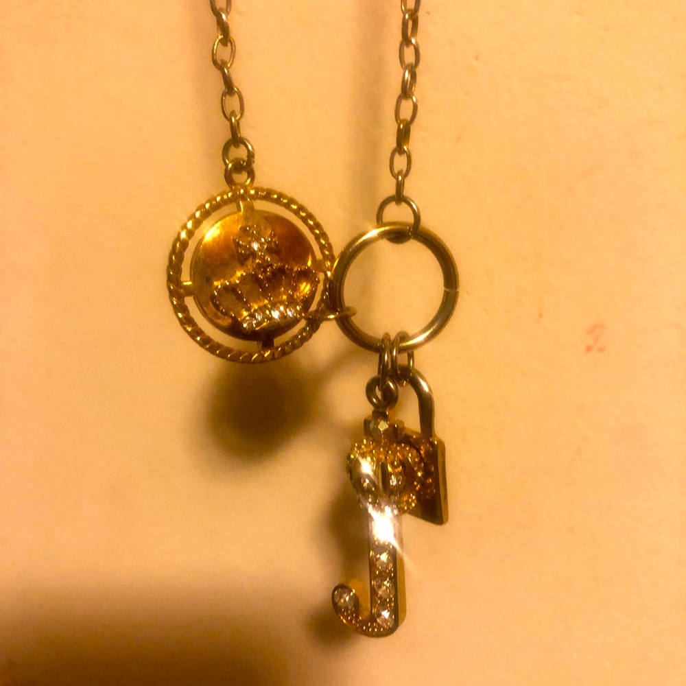 Juicy Couture Long Gold necklace (fake gold)